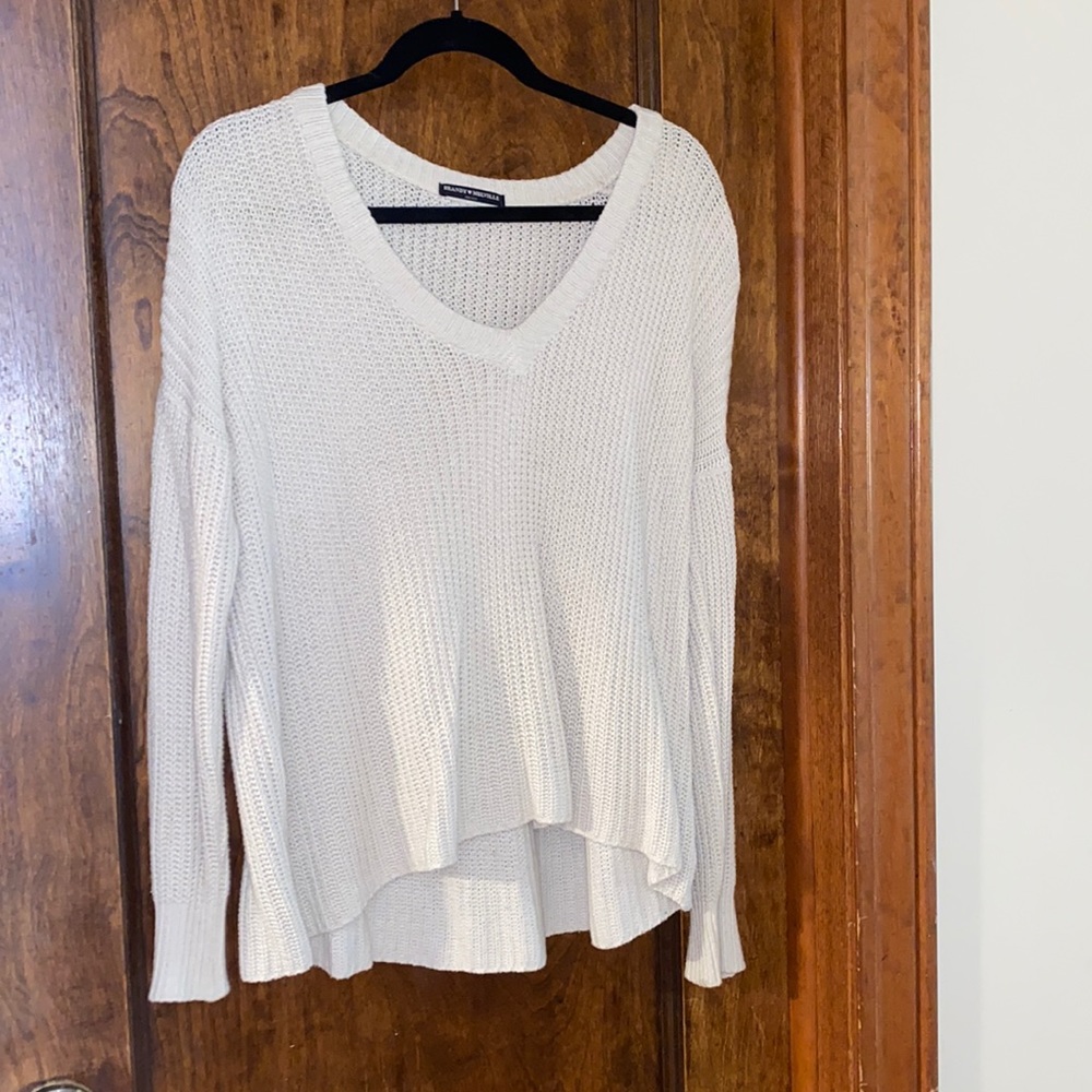 White ribbed sweater